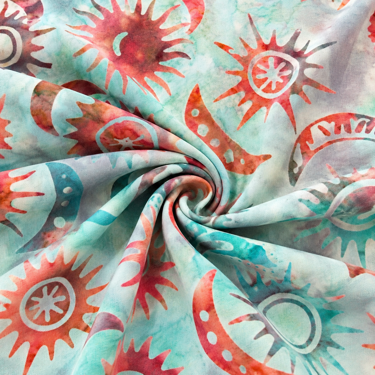 Tela Batik Algodón Aguas Verdes Lunas y Soles | Kuki Fabrics — imagen 2