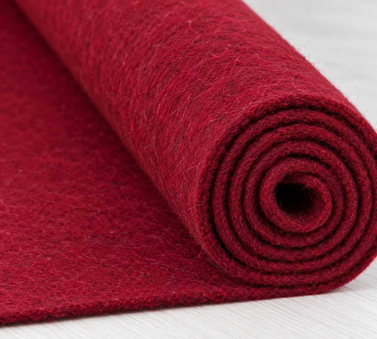 Fieltro de Lana Termoformable Burdeos | Kuki Fabrics — imagen 1